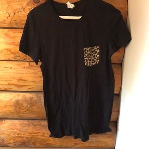 VS Pink shirt w/ Cheetah Print Pocket